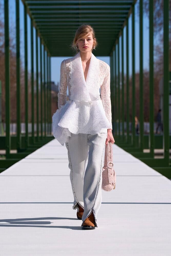 Le défilé Dior automne-hiver 2026-2027 à la Fashion Week de Paris