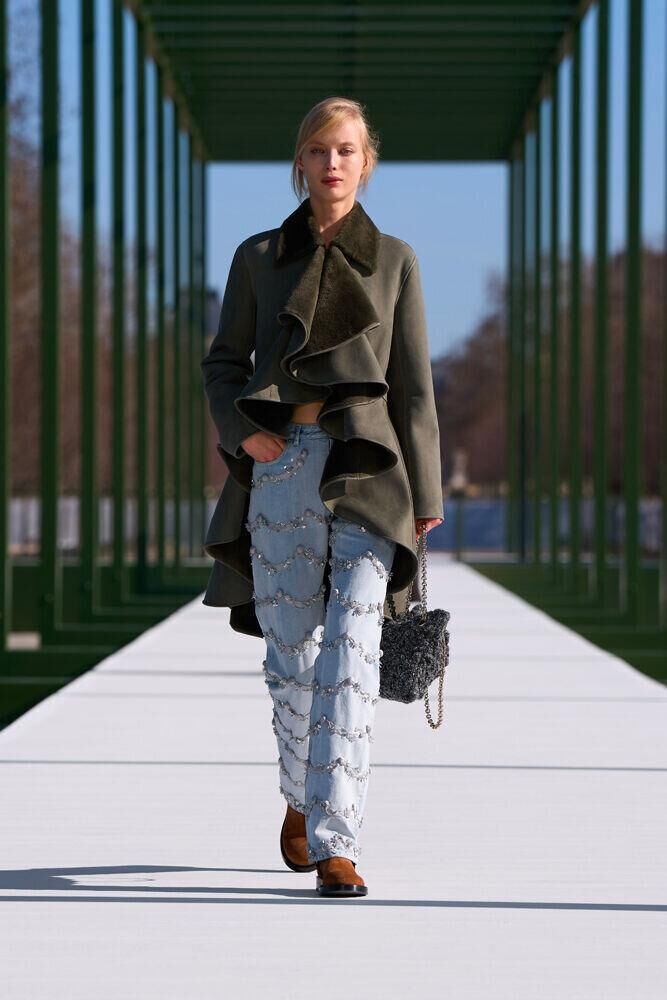 Le défilé Dior automne-hiver 2026-2027 à la Fashion Week de Paris