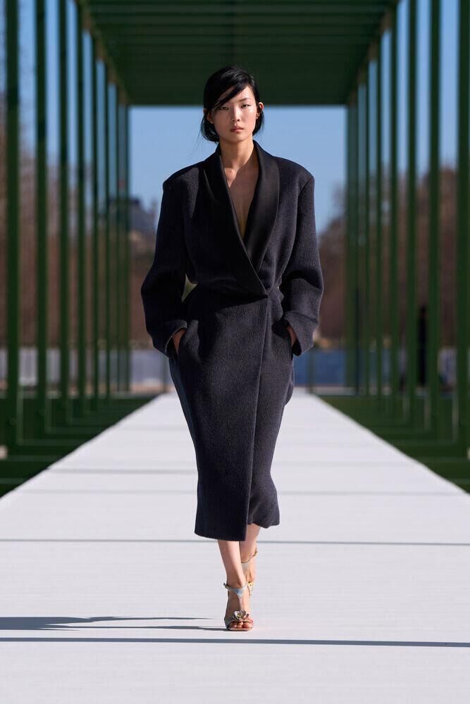 Le défilé Dior automne-hiver 2026-2027 à la Fashion Week de Paris