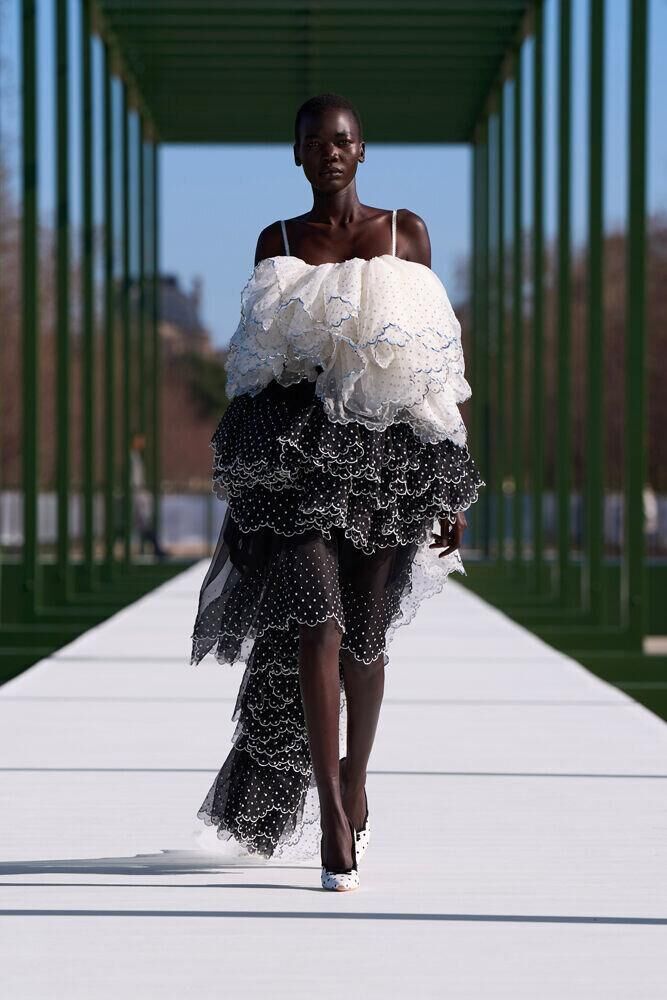 Le défilé Dior automne-hiver 2026-2027 à la Fashion Week de Paris