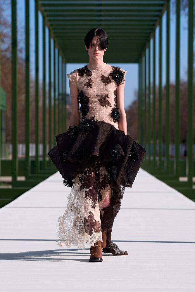 Le défilé Dior automne-hiver 2026-2027 à la Fashion Week de Paris