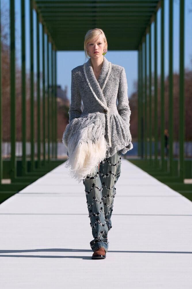 Le défilé Dior automne-hiver 2026-2027 à la Fashion Week de Paris