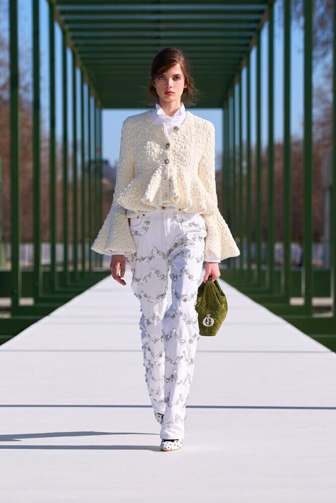 Le défilé Dior automne-hiver 2026-2027 à la Fashion Week de Paris