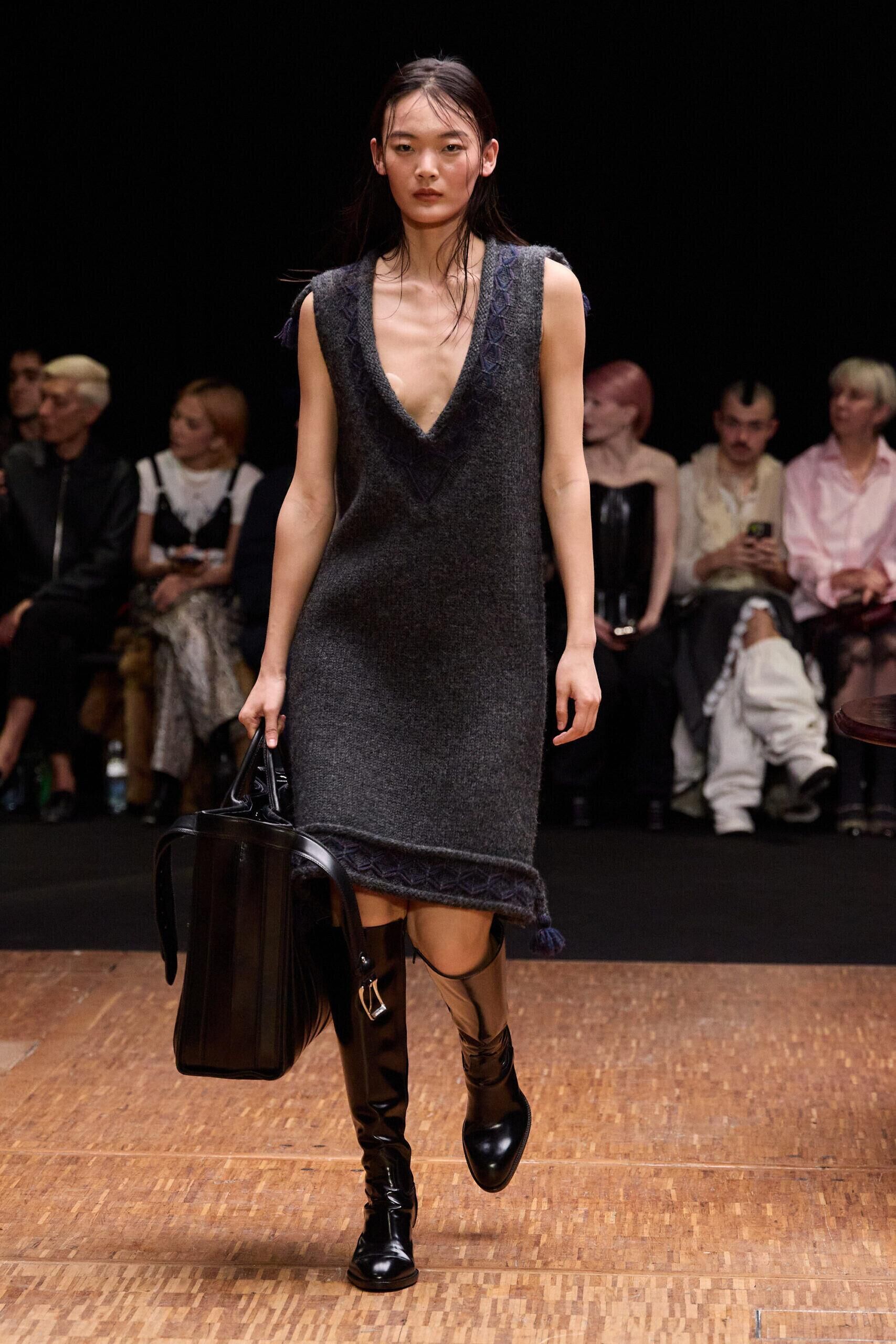 Le défilé Hodakova automne-hiver 2026-2027 à la Fashion Week de Paris