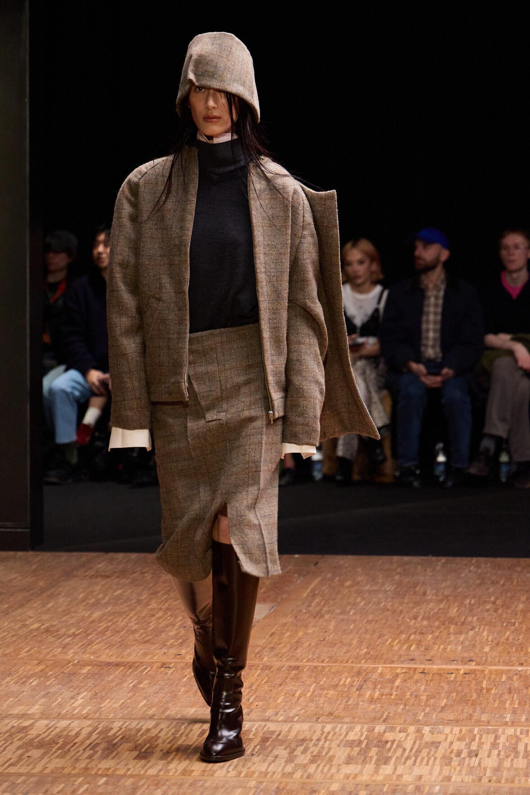 Le défilé Hodakova automne-hiver 2026-2027 à la Fashion Week de Paris