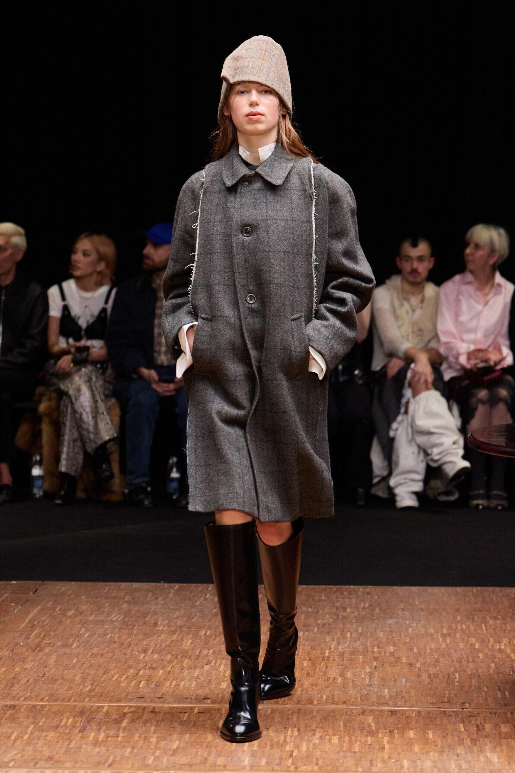 Le défilé Hodakova automne-hiver 2026-2027 à la Fashion Week de Paris