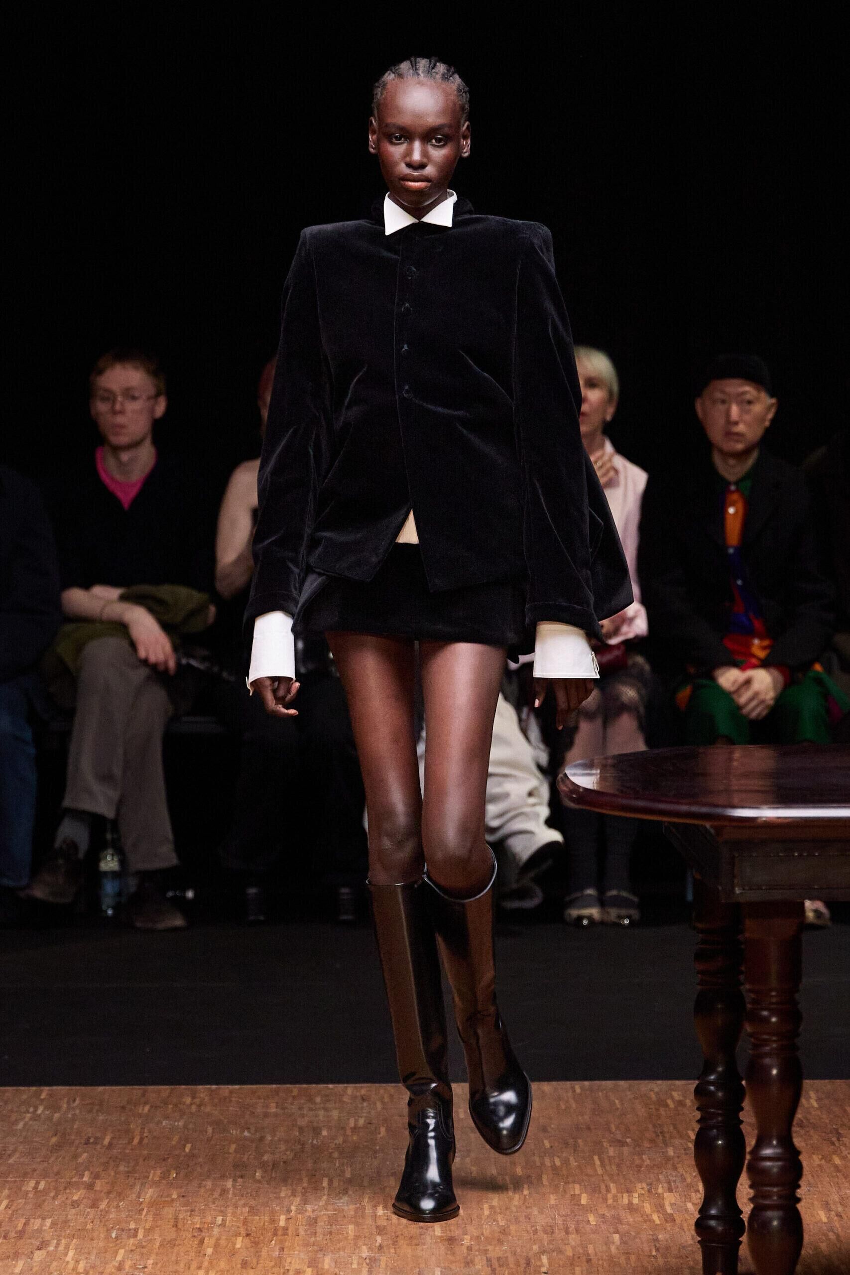 Le défilé Hodakova automne-hiver 2026-2027 à la Fashion Week de Paris