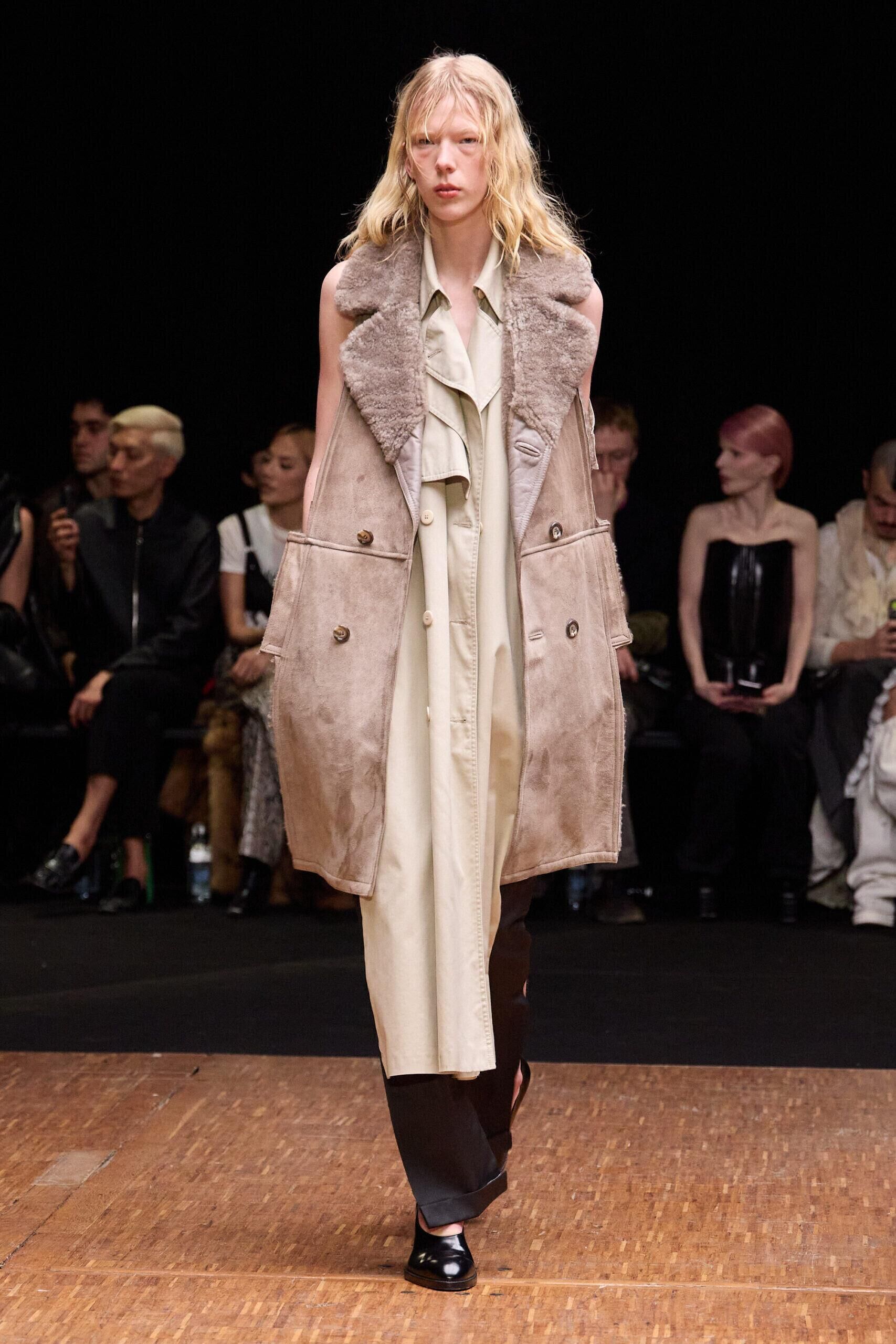 Le défilé Hodakova automne-hiver 2026-2027 à la Fashion Week de Paris