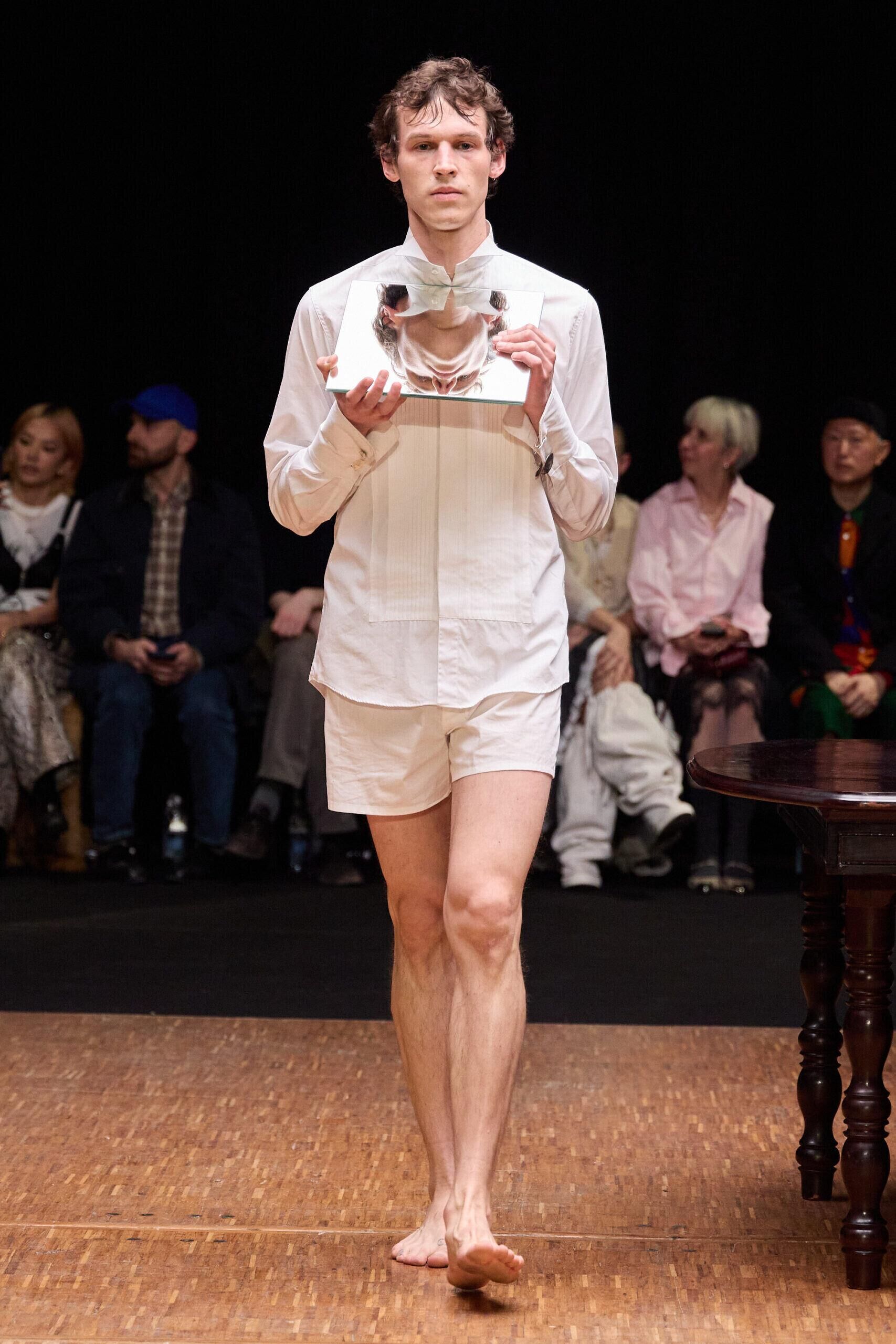 Le défilé Hodakova automne-hiver 2026-2027 à la Fashion Week de Paris