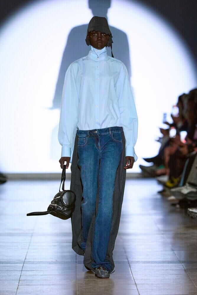 Le défilé Julie Kegels automne-hiver 2026-2027 à la Fashion Week de Paris