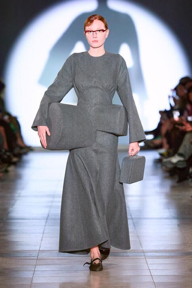Le défilé Julie Kegels automne-hiver 2026-2027 à la Fashion Week de Paris