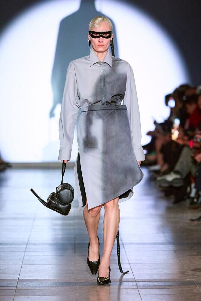 Le défilé Julie Kegels automne-hiver 2026-2027 à la Fashion Week de Paris