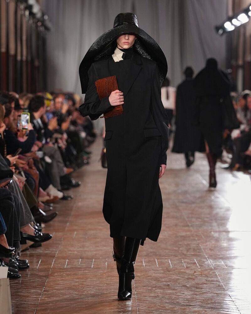Le défilé Lanvin automne-hiver 2026-2027 à la Fashion Week de Paris