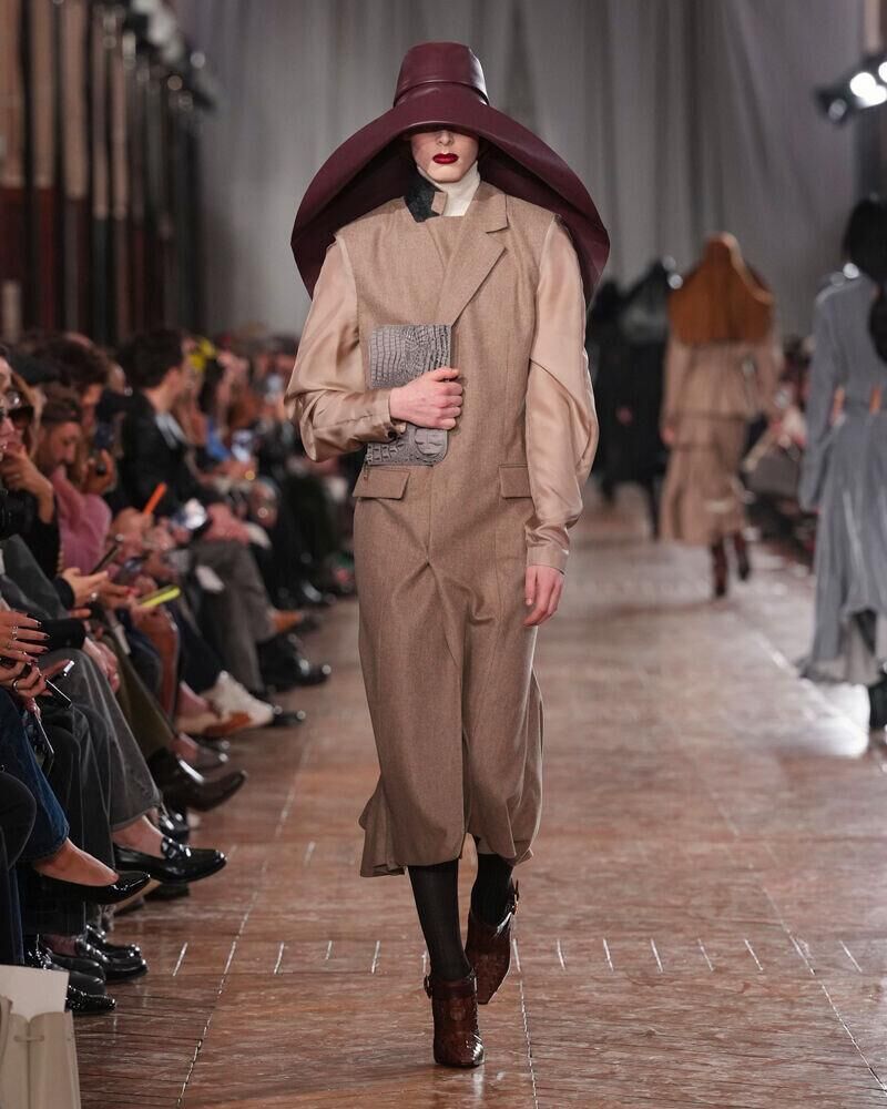 Le défilé Lanvin automne-hiver 2026-2027 à la Fashion Week de Paris