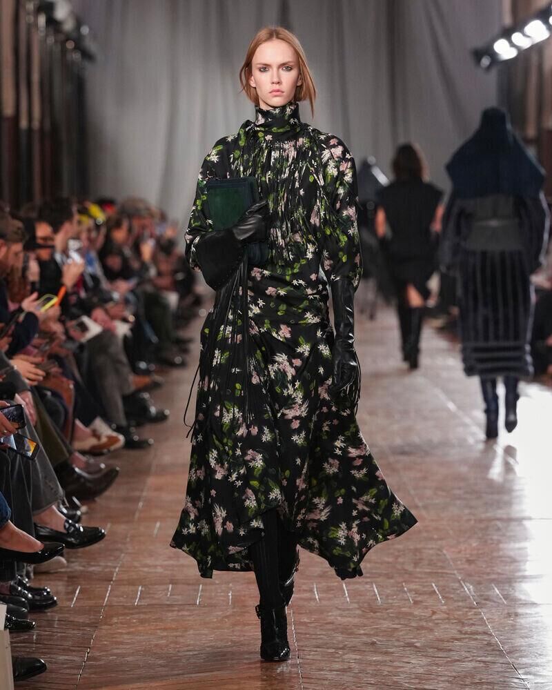 Le défilé Lanvin automne-hiver 2026-2027 à la Fashion Week de Paris