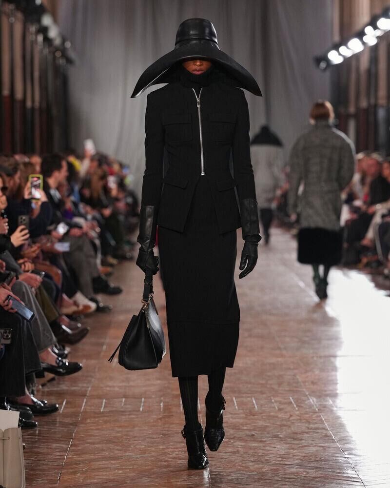 Le défilé Lanvin automne-hiver 2026-2027 à la Fashion Week de Paris