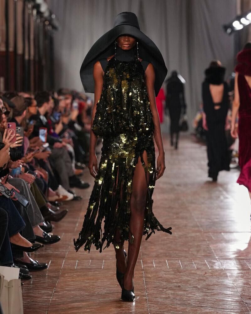 Le défilé Lanvin automne-hiver 2026-2027 à la Fashion Week de Paris