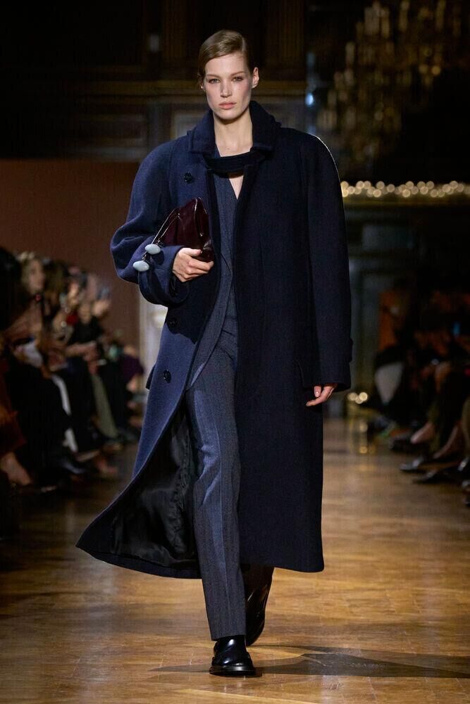 Le défilé Victoria Beckham automne-hiver 2026-2027 à la Fashion Week de Paris