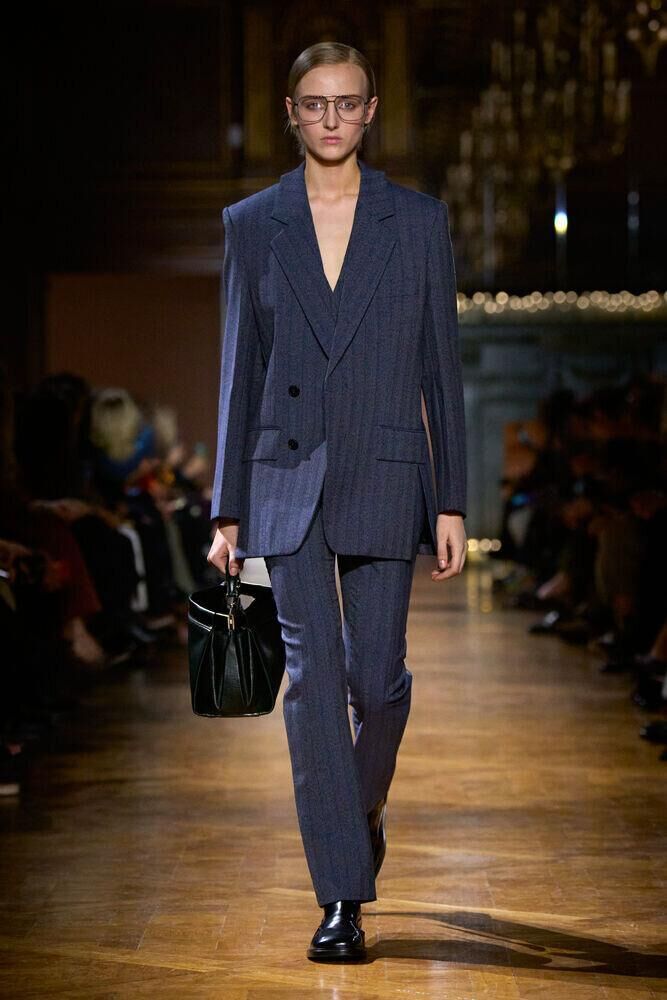 Le défilé Victoria Beckham automne-hiver 2026-2027 à la Fashion Week de Paris
