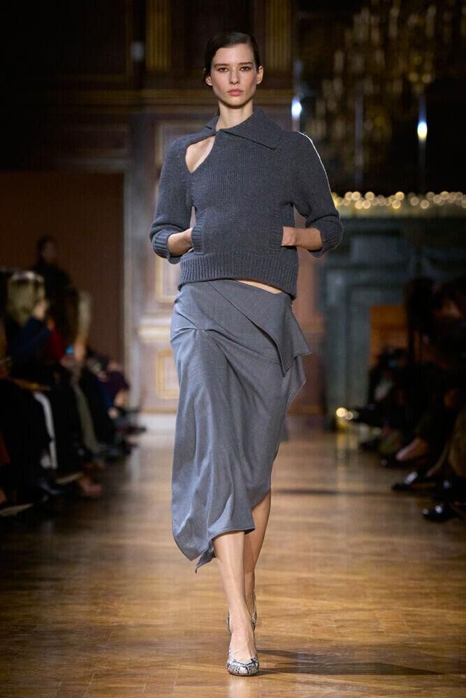 Le défilé Victoria Beckham automne-hiver 2026-2027 à la Fashion Week de Paris