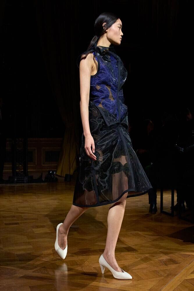 Le défilé Victoria Beckham automne-hiver 2026-2027 à la Fashion Week de Paris