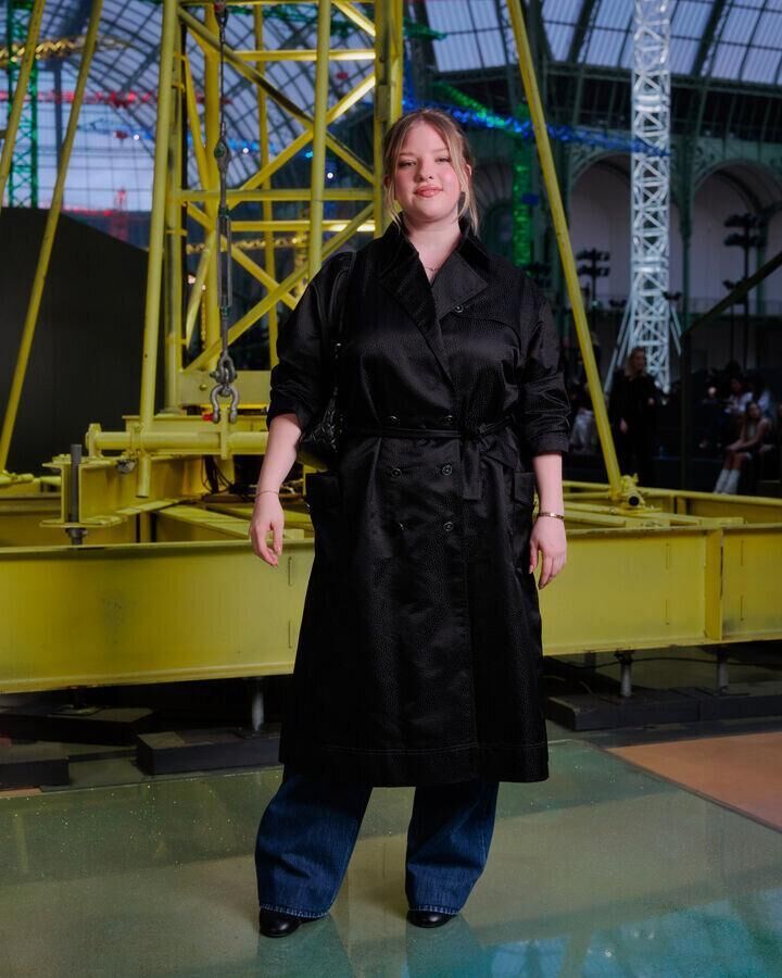 francesca scorsese au defile chanel automne-hiver 2026-2027 à la fashion week de paris