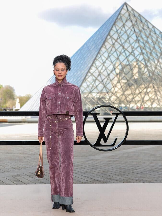 chase infiniti au défilé louis vuitton automne-hiver 2026-2027 à la fashion week de paris