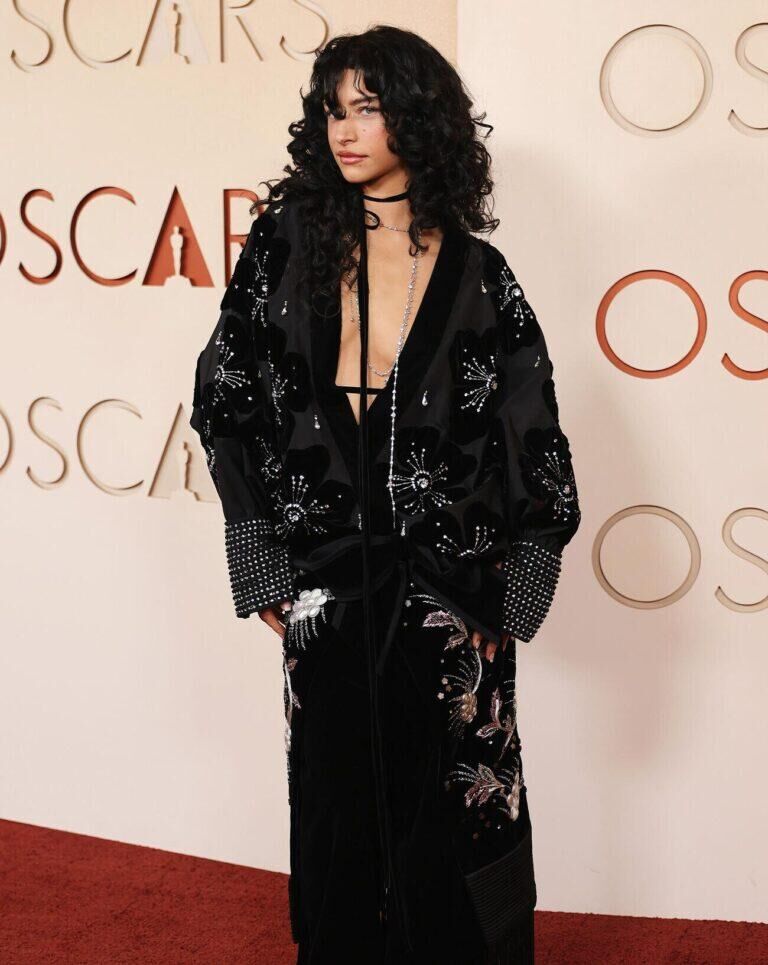 Odessa A'zion en valentino aux oscars 2026