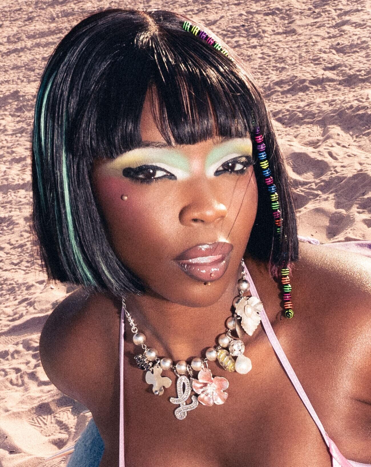 Theodora Sexy music 4 Life.