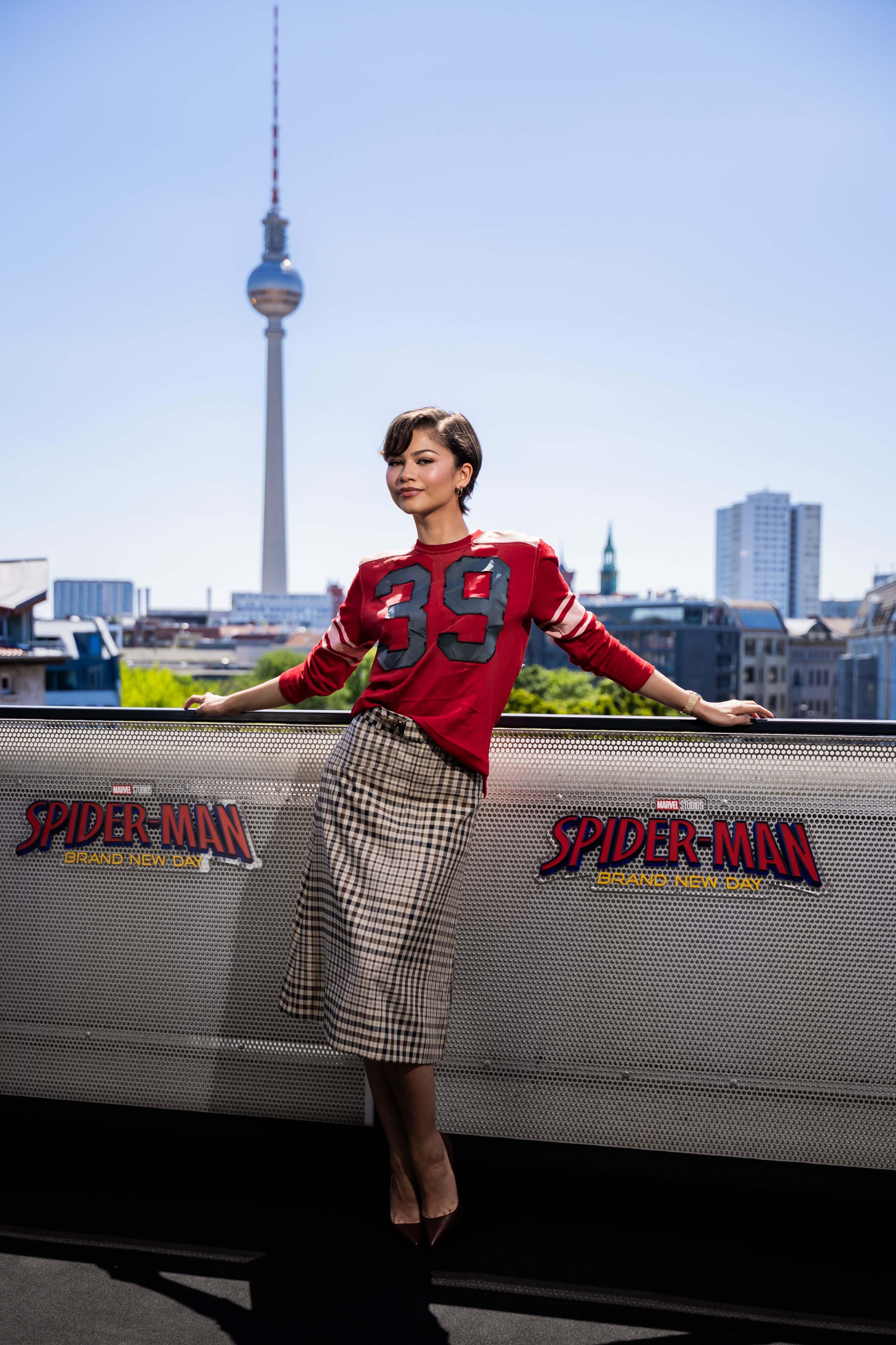 Zendaya en Coach pour la promotion de Spider-Man: Brand New Day (2026) à Berlin, en juin 2026. © Christoph Soeder/Picture Alliance/Getty Images via Coach.