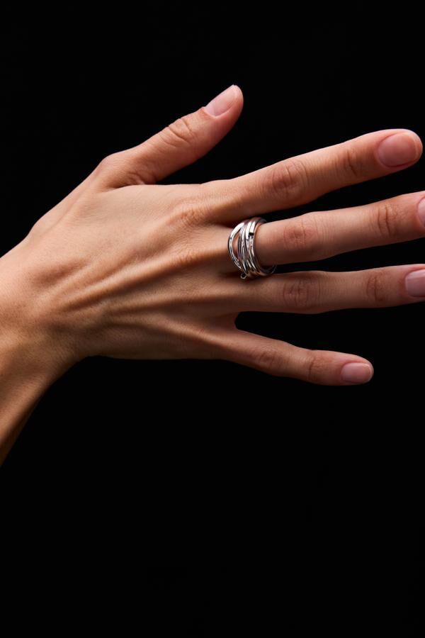 bague avgvst collection asteroid garden