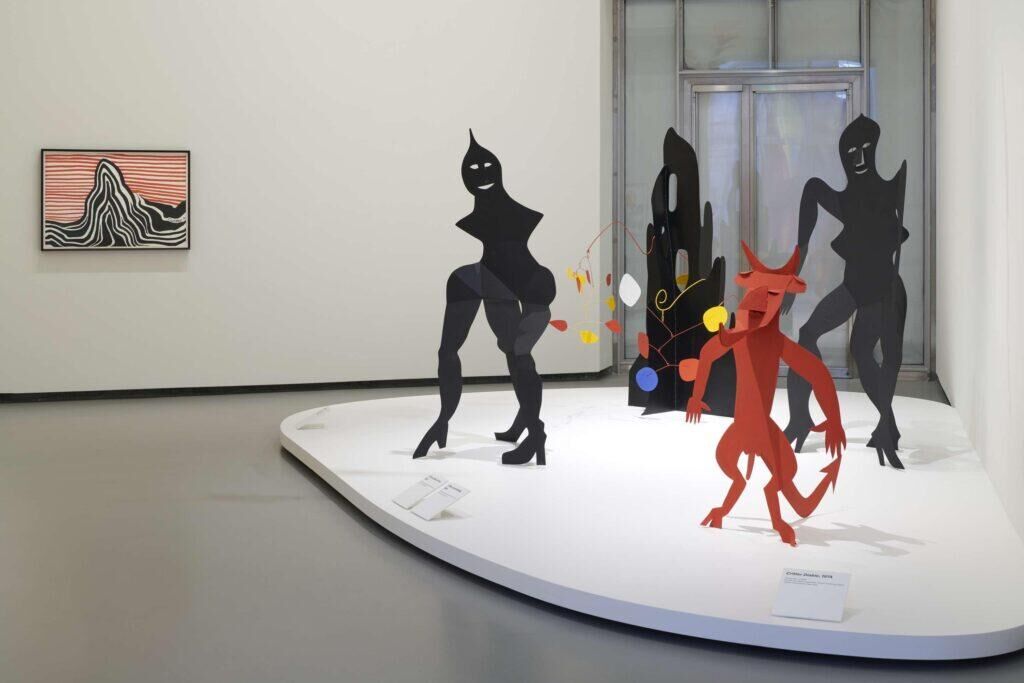 Vue d'installation de l'exposition "Calder. Rêver en équilibre", Fondation Louis Vuitton