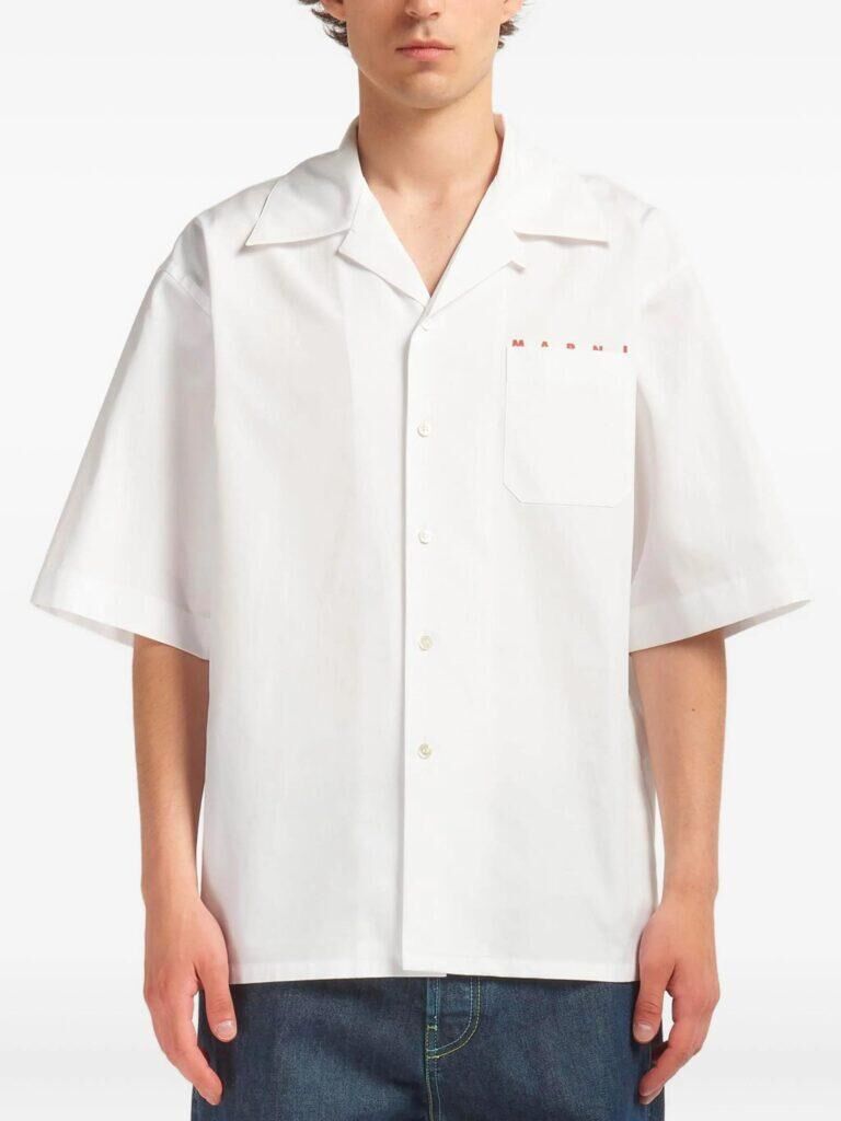 Chemise blanche, 350 €, Marni.