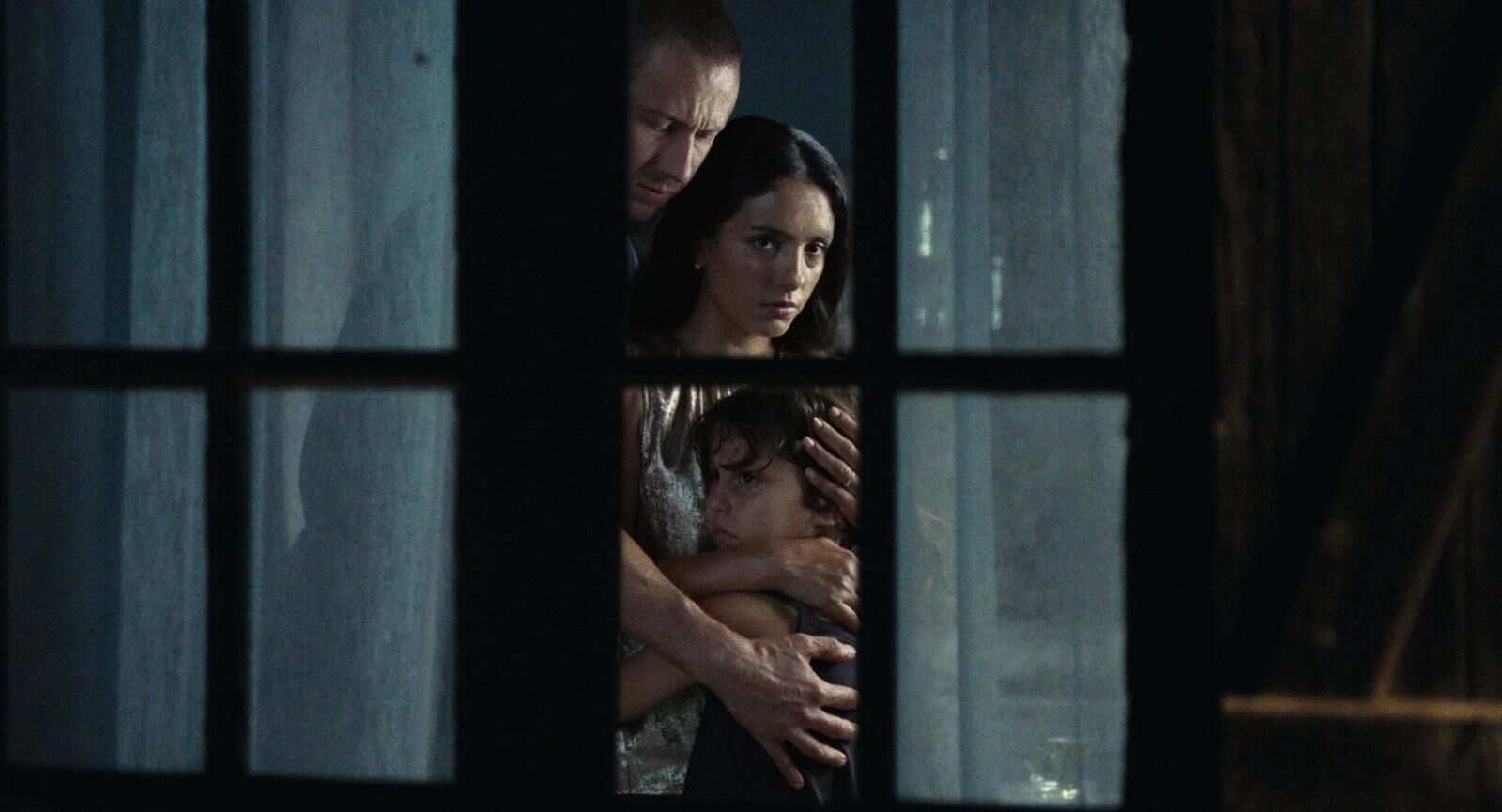 Hafsia Herzi et Bastien Bouillon dans le film Histoires De La Nuit (2026). © Le Pacte.