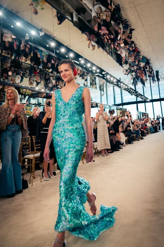 Le défilé Chanel Cruise 2026-2027 à Biarritz
