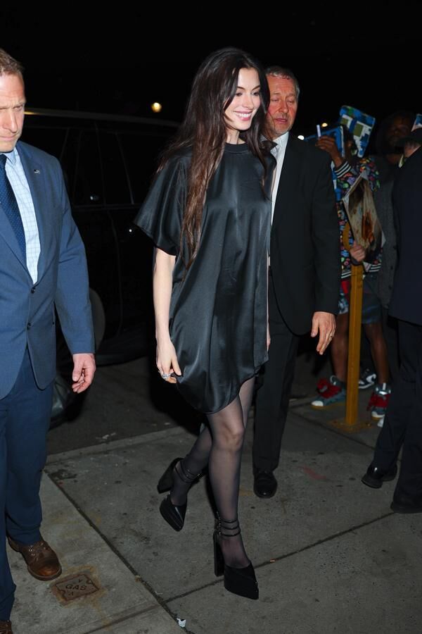 streetsyle anne hathaway