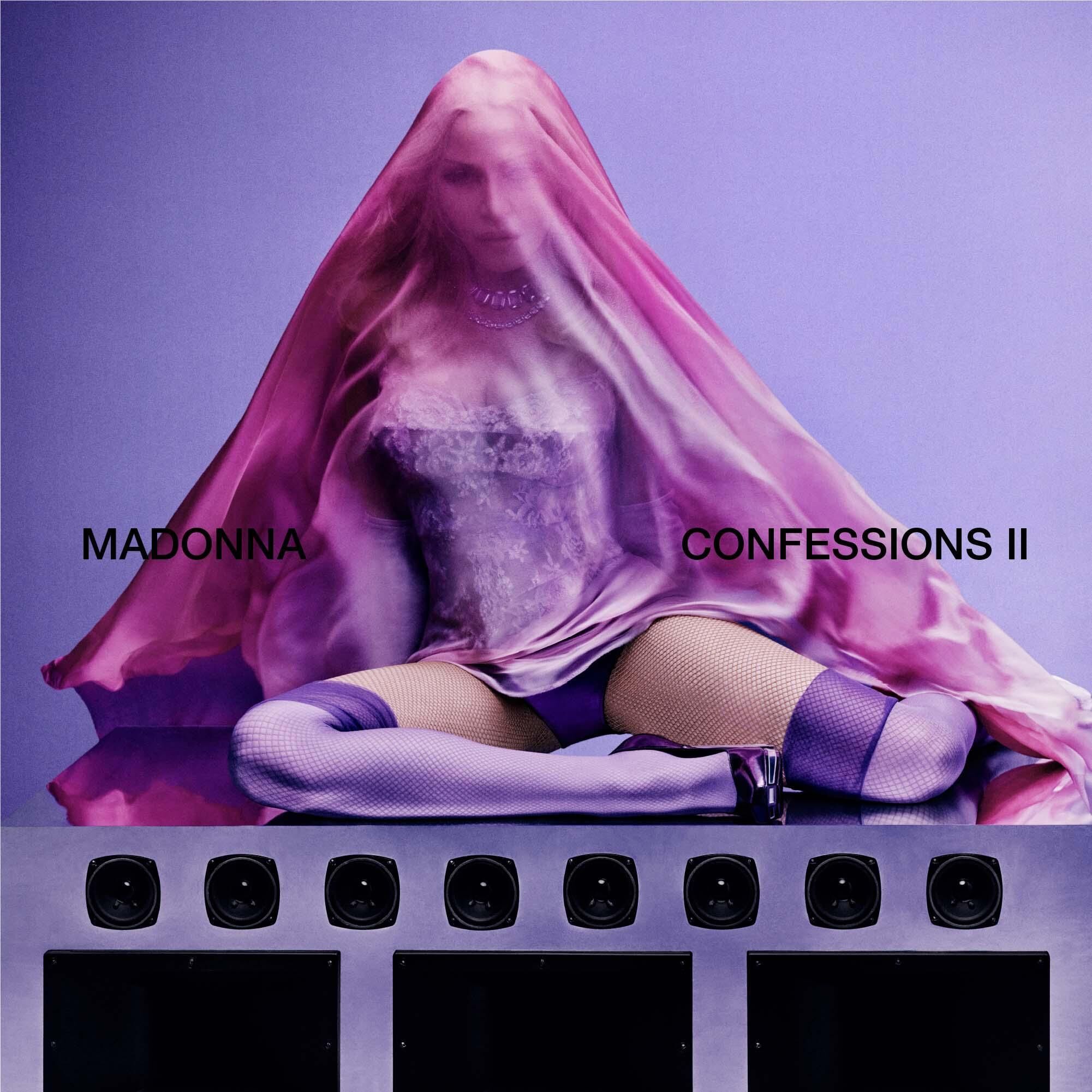 Madonna par Rafael Pavarotti pour Confessions II.