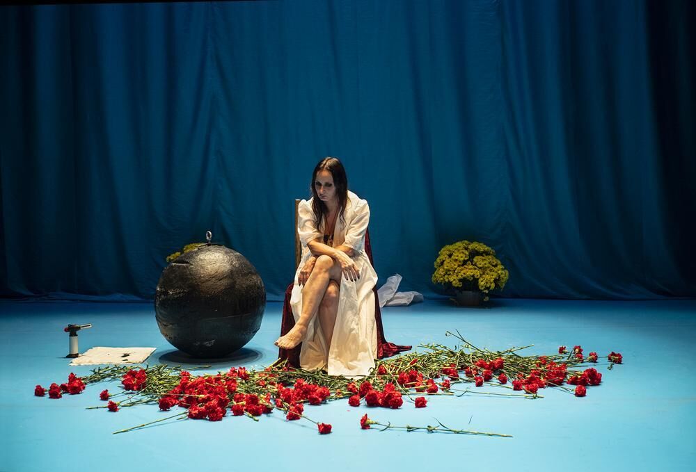 Le spectacle vudu 3318 blixen au théâtre de l'odéon à Paris