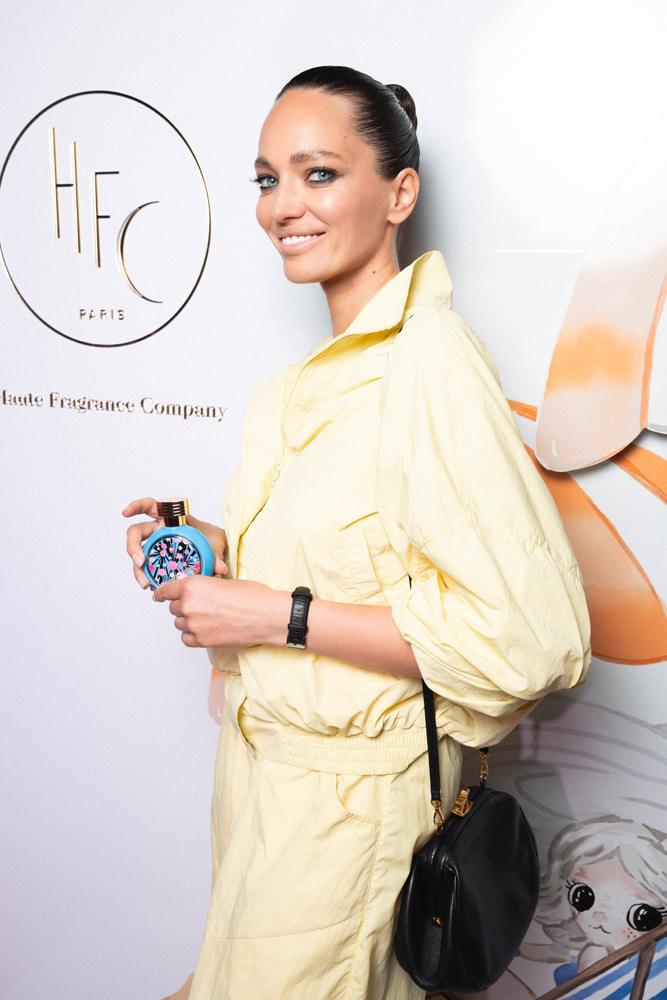 à la soirée HFC pour le parfum Musk Flower