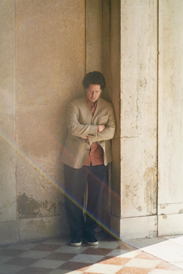Portrait de Michael Armitage par Ola Rindal.