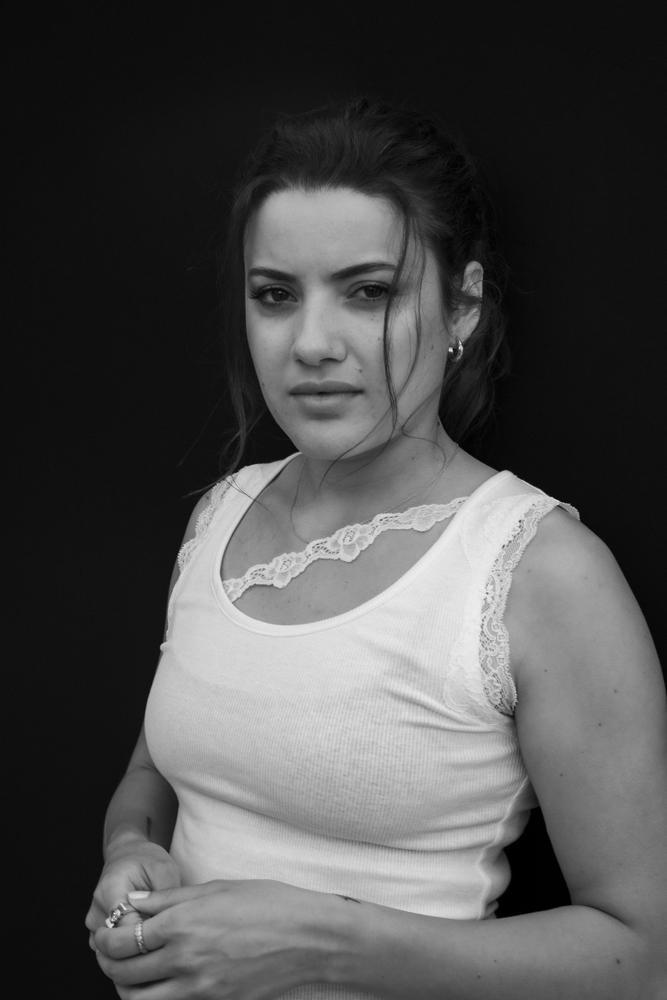 Portrait de Malou Khebizi.