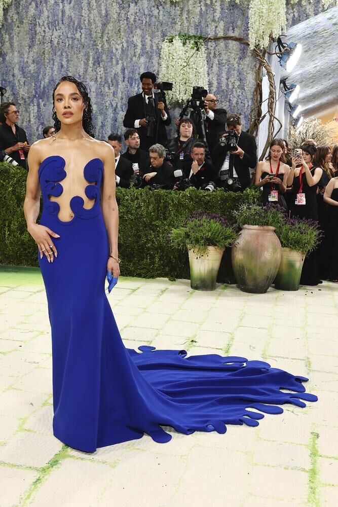 Tessa Thompson en Valentino. © Mike Coppola/Getty Images.