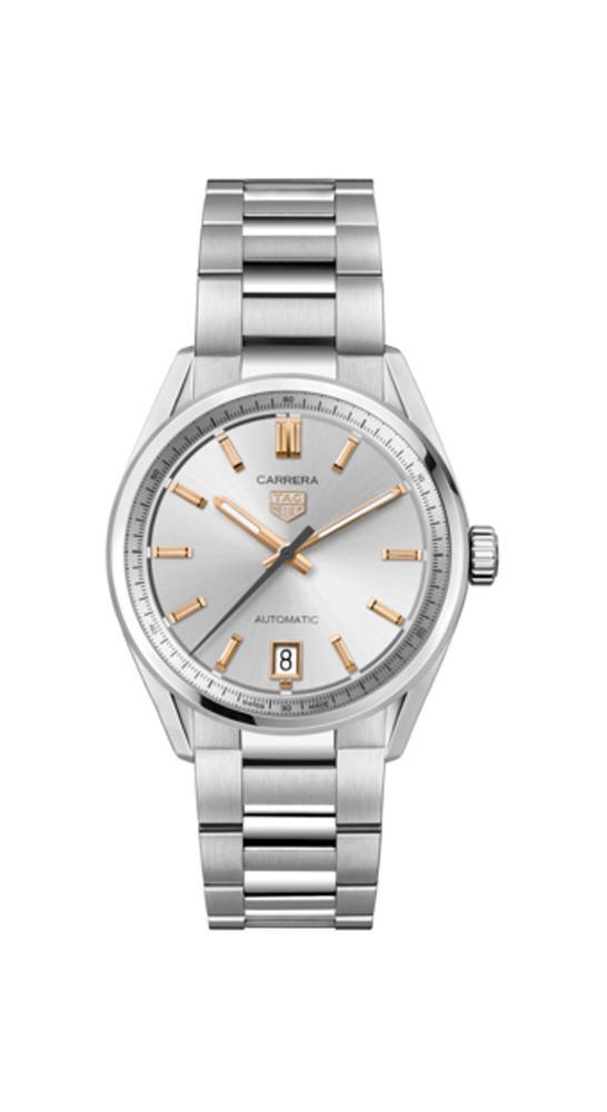 La montre TAG Heuer Carrera Date.