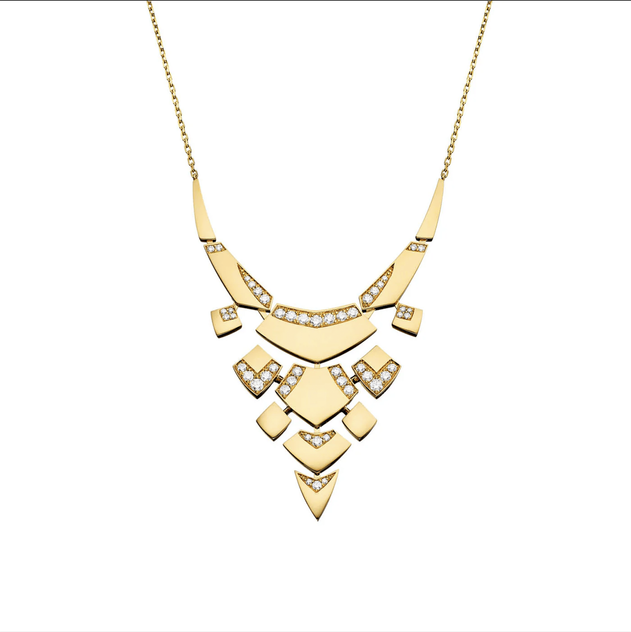 Collier Python, Akillis.
En or jaune et diamants, Disponible sur akilis.com.