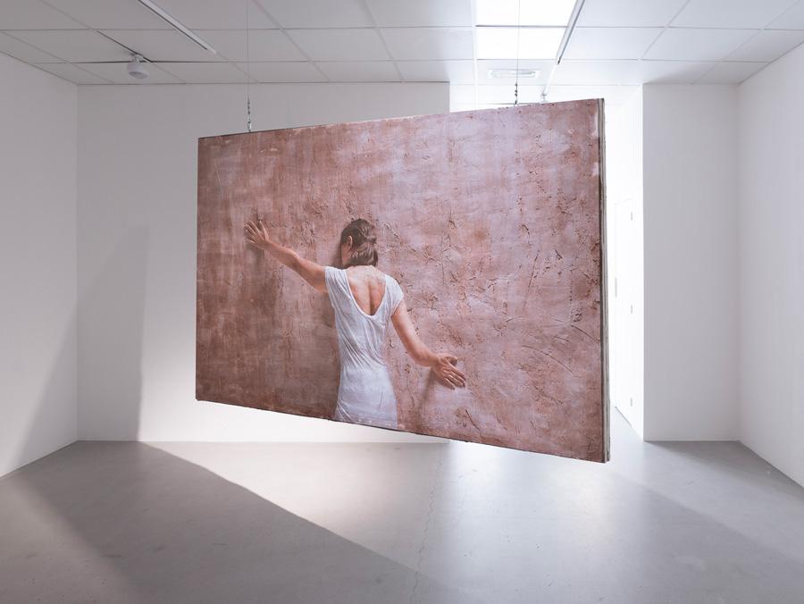 Vue de l'exposition "She Said, It's Always Two Bodies" de Sarah Brahim à la Galerie Poggi