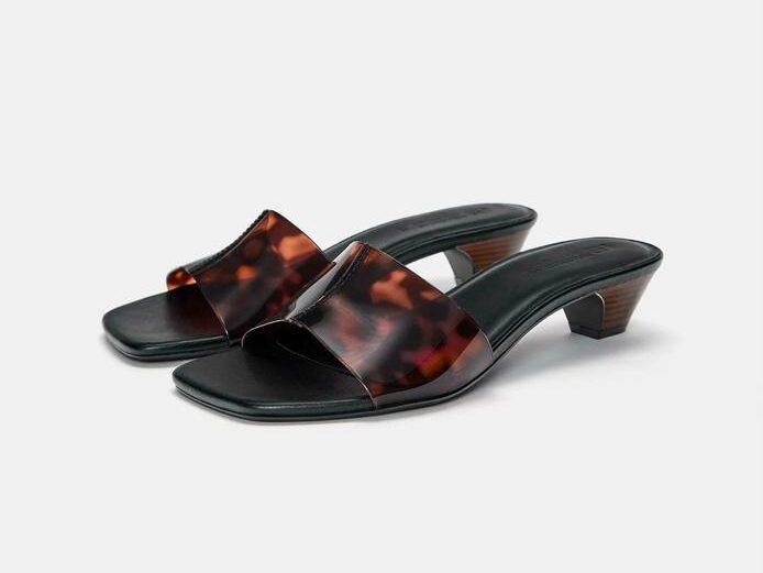 Mules à écailles de tortue Pull & Bear