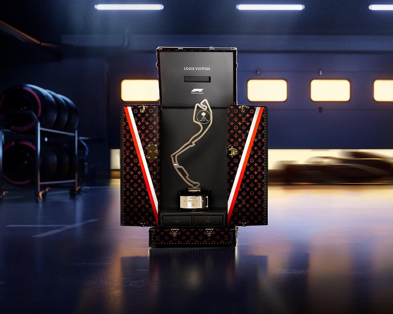 La malle du trophée du Grand Prix de Monaco 2026 par Louis Vuitton.