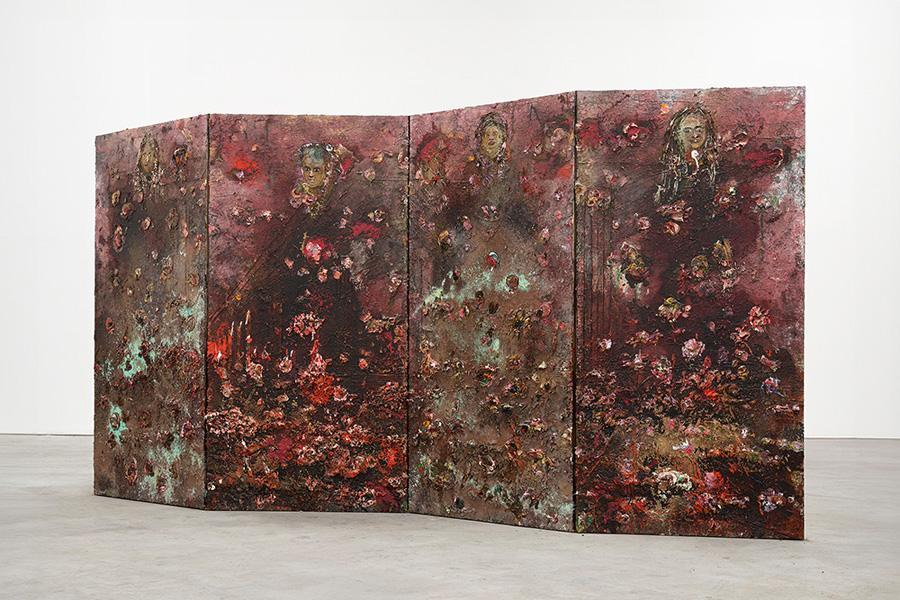 Anselm Kiefer, Paravent (2021–25). Émulsion, peinture à l’huile, peinture acrylique, gomme-laque, sédiments d’électrolyse, paille et collage de toile sur toile, 380 × 760 cm.