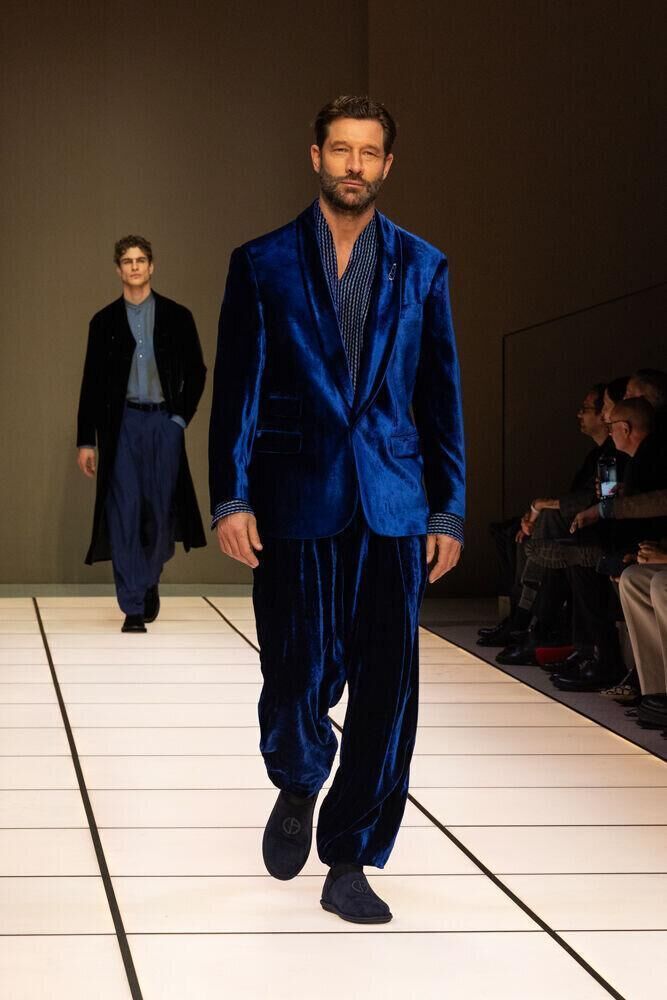 Le costume du défilé Giorgio Armani homme automne-hiver 2026-2027.