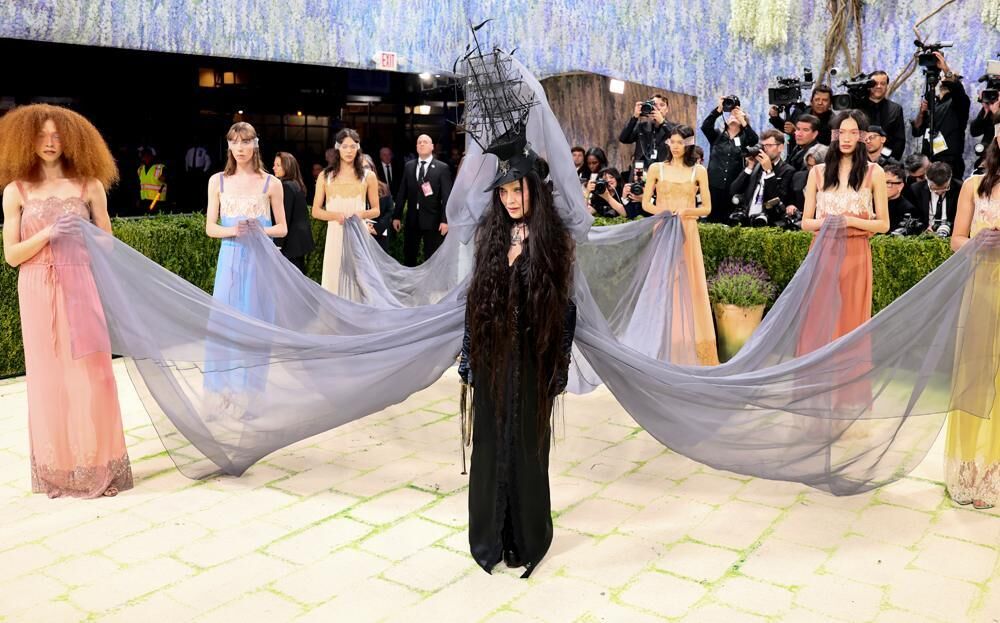 Madonna en Saint Laurent et Codognato au Met Gala 2026. © Theo Wargo/FilmMagic.